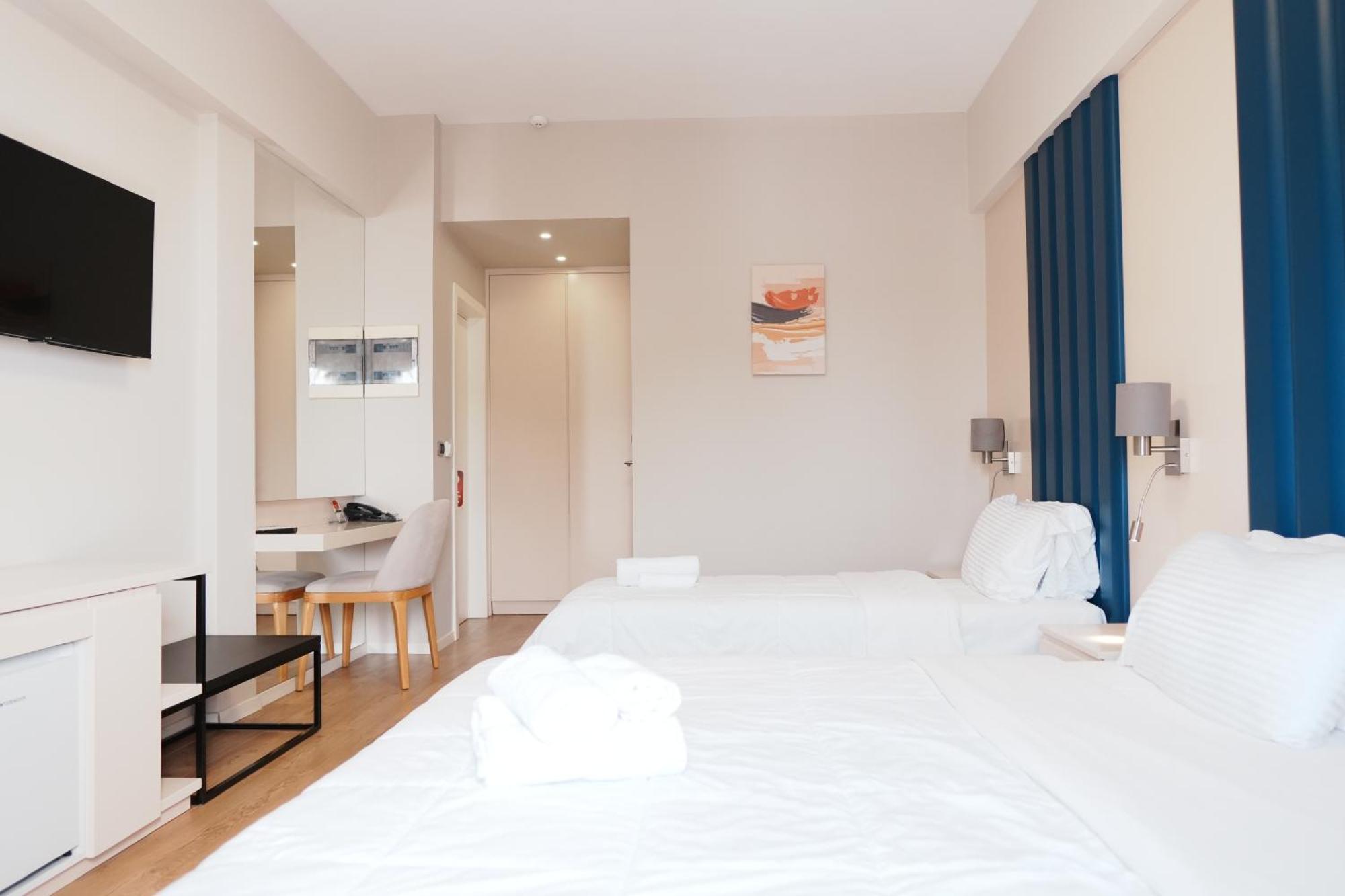 Hotel Blue Sky Saranda Kültér fotó