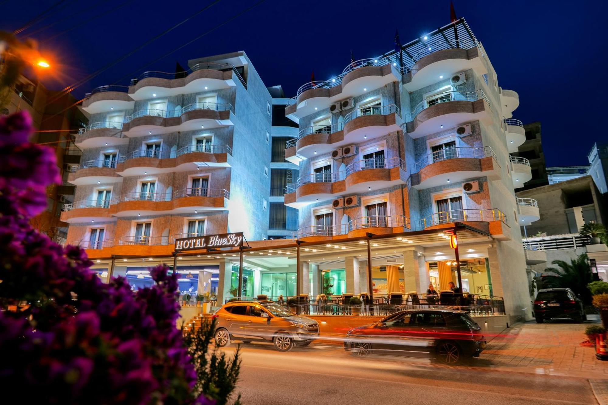Hotel Blue Sky Saranda Kültér fotó